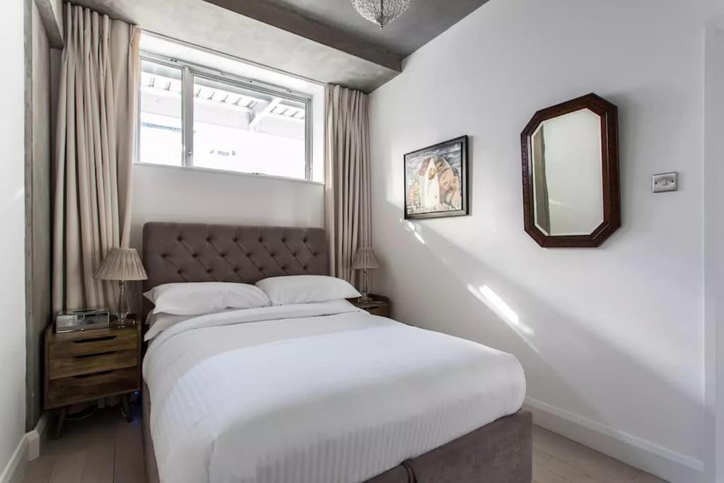 Canal-Side Apartment In Shoreditch London Exteriör bild